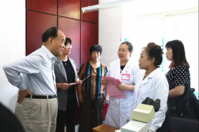 福建省開展紀念第二十三屆“母親節暨幸福工程救助貧困母親活動日”活動情況總結